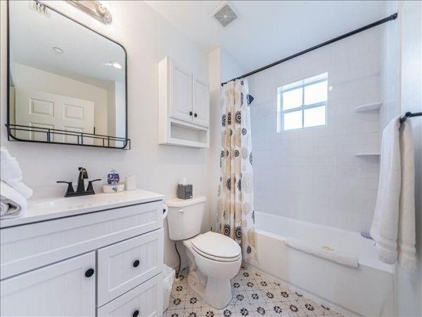 Indian Shores Ai Condo 1012740
