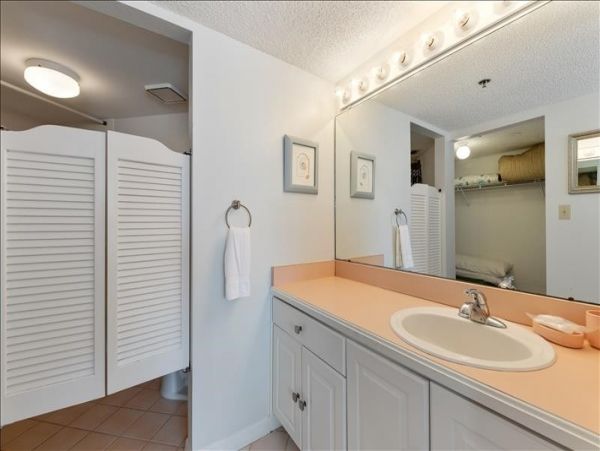 Indian Shores Ai Condo 1012741