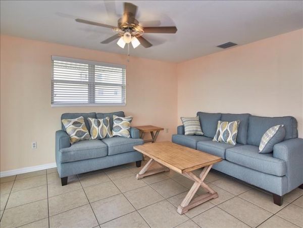 Indian Shores Ai Condo 1012744