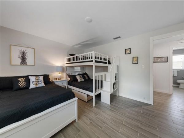 Indian Shores Ai Home 1012748