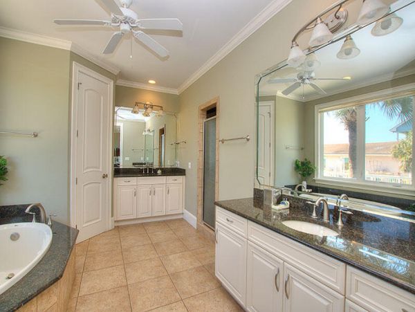 Seven Bedroom Luxury Vacation Home in Hilton Head