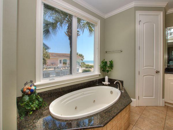 Seven Bedroom Luxury Vacation Home in Hilton Head