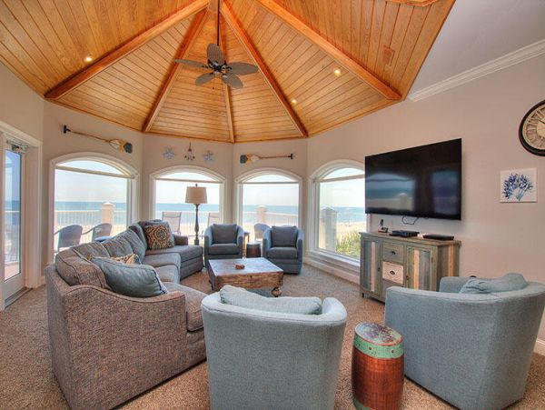 Seven Bedroom Luxury Vacation Home in Hilton Head