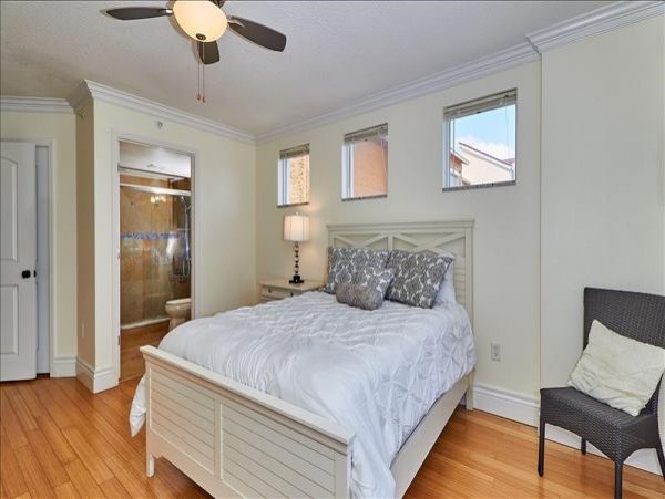 Indian Rocks Indian Shores Condo 1012758