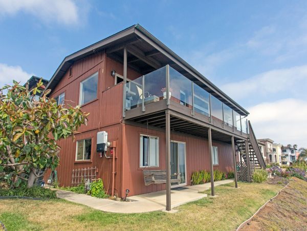 San Diego Beach Communities North Home 1012764
