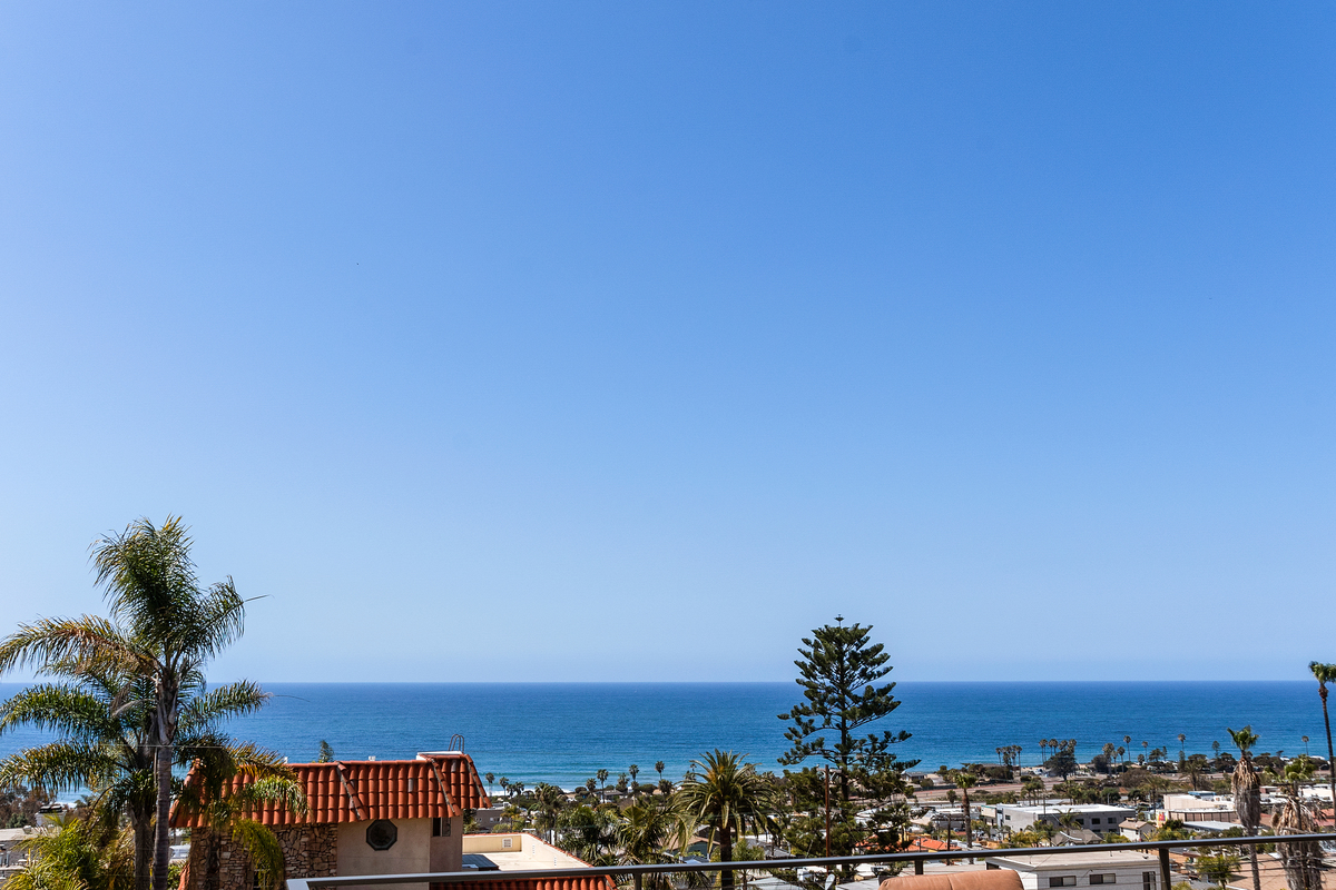 San Diego Beach Communities North Home 1012765