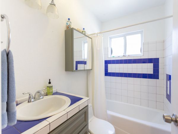 San Diego Beach Communities North Home 1012768