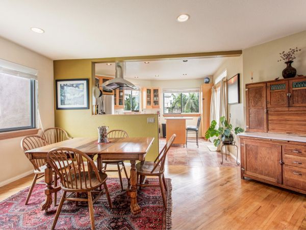 San Diego Beach Communities North Home 1012769
