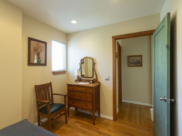 San Diego Beach Communities North Home 1012769