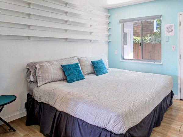 San Diego Beach Communities North Home 1012771