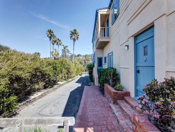 San Diego Beach Communities North Home 1012772