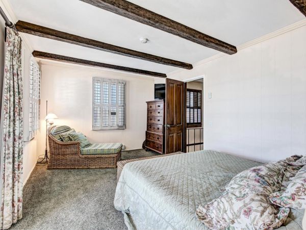 San Diego Beach Communities North Home 1012772