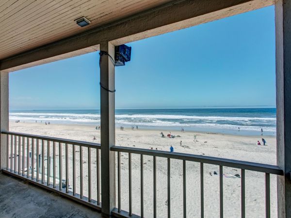 San Diego Beach Communities North Home 1012772