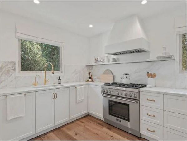Modern Montecito Vacation Home Four Bedroom