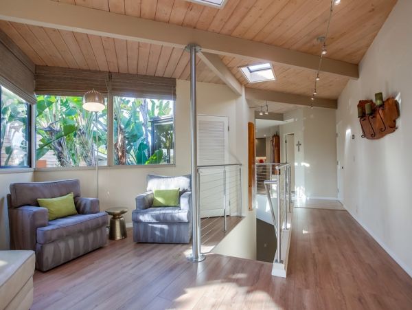 San Diego Beach Communities North Home 1012776