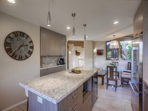 San Diego Beach Communities North Home 1012776