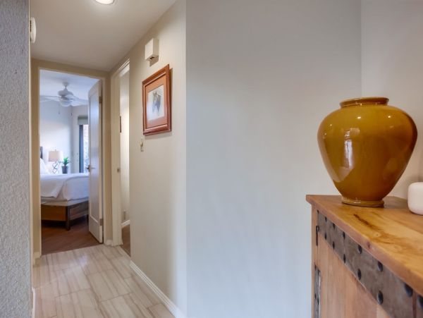 San Diego Beach Communities North Home 1012776