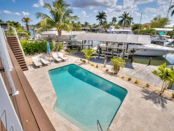 Fort Myers Beach Canal Front Five Bedroom Rental Home