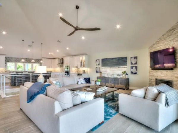 Fort Myers Beach Canal Front Five Bedroom Rental Home