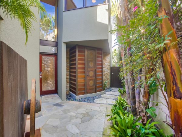 San Diego Beach Communities North Home 1012778