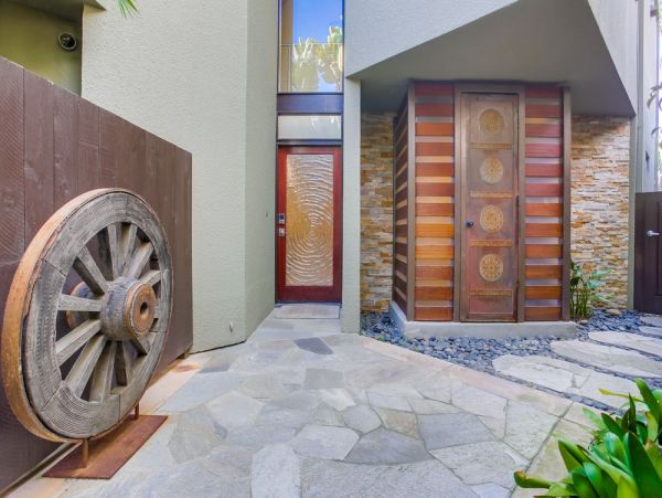 San Diego Beach Communities North Home 1012778
