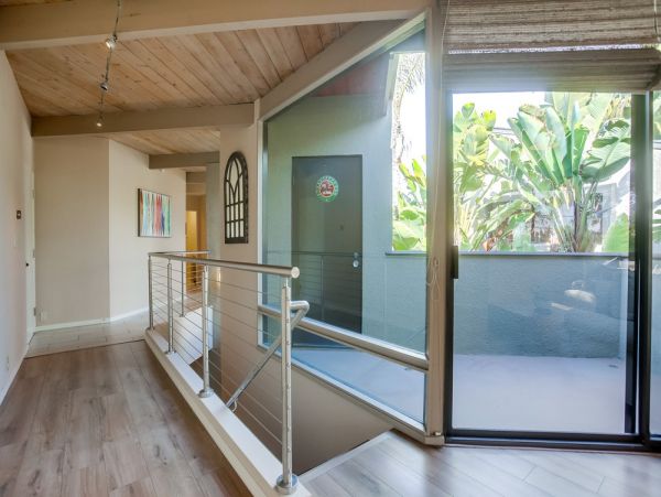 San Diego Beach Communities North Home 1012778