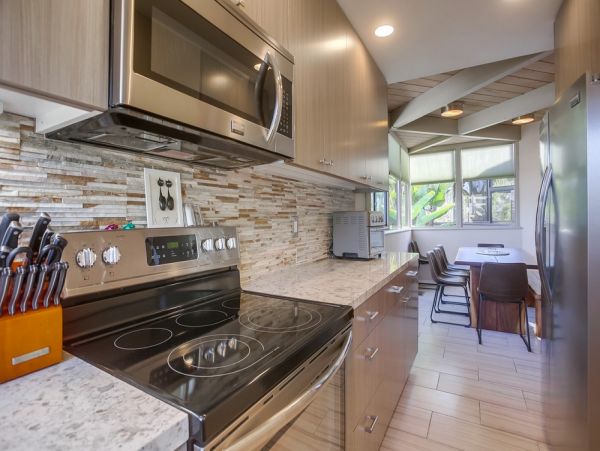 San Diego Beach Communities North Home 1012778