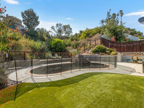 San Diego Beach Communities North Home 1012779