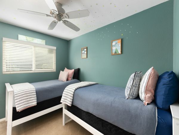 San Diego Beach Communities North Home 1012779