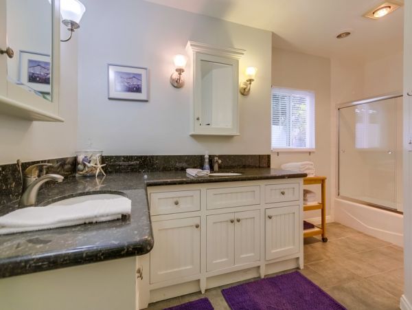 San Diego Beach Communities North Home 1012780