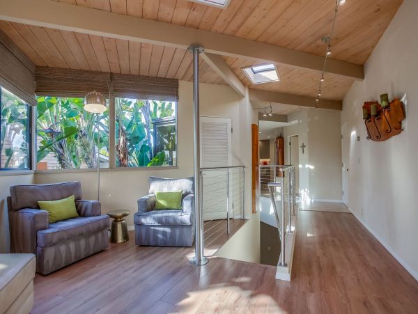 San Diego Beach Communities North Home 1012781