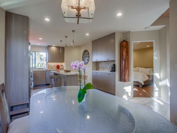 San Diego Beach Communities North Home 1012781