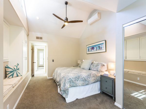 San Diego Beach Communities North Home 1012782