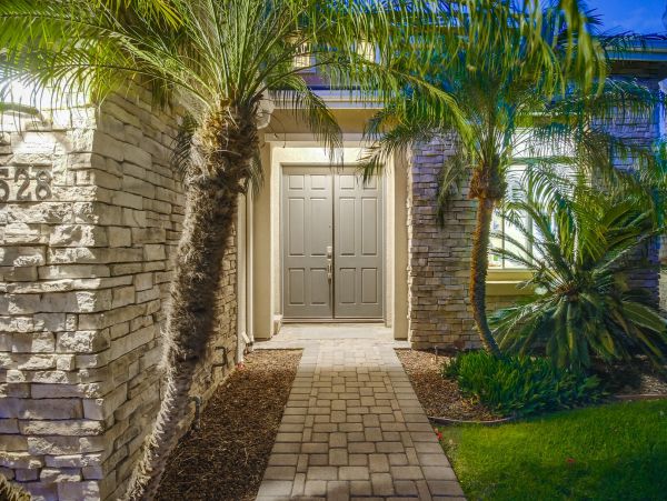 San Diego Beach Communities North Home 1012783