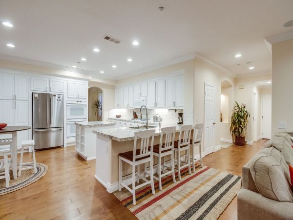 San Diego Beach Communities North Home 1012783