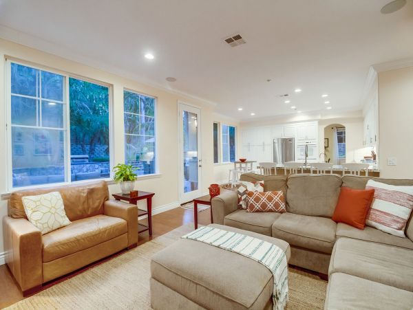 San Diego Beach Communities North Home 1012783