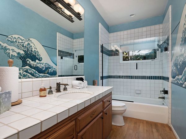 San Diego Beach Communities North Home 1012784