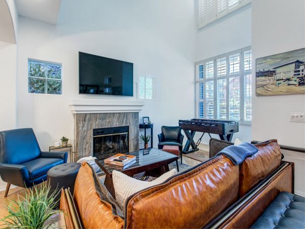 San Diego Beach Communities North Home 1012786