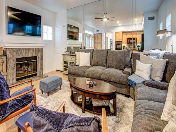 San Diego Beach Communities North Home 1012786