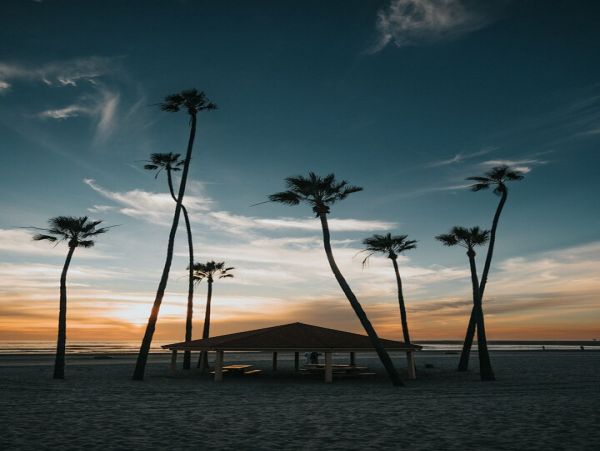 San Diego Beach Communities North Home 1012786