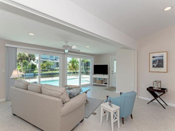 Canal Front Two Bedroom Vacation Home in Siesta Key