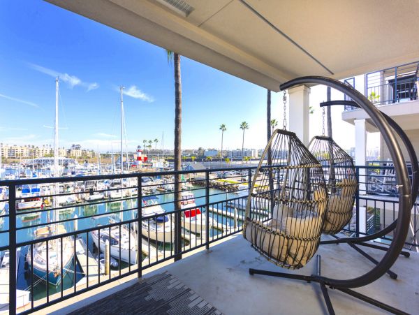 San Diego Beach Communities North Condo 1012789
