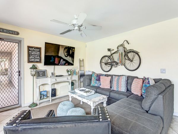 San Diego Beach Communities North Home 1012791