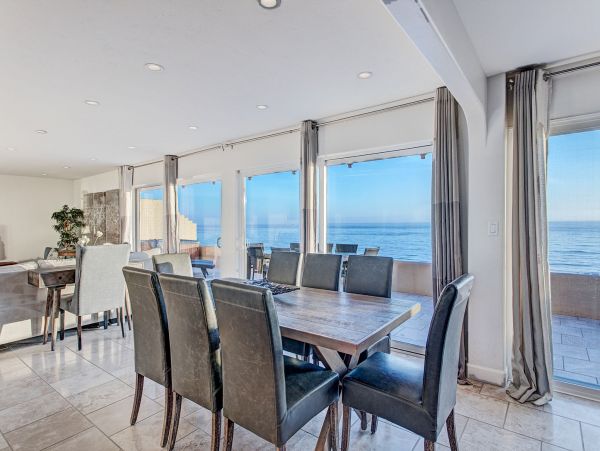 San Diego Beach Communities North Home 1012794