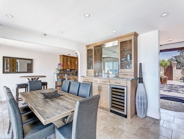 San Diego Beach Communities North Home 1012794