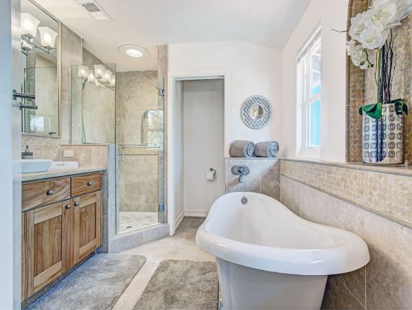 San Diego Beach Communities North Home 1012794