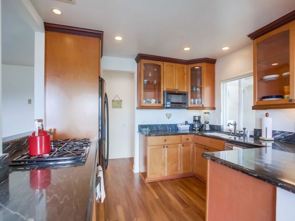 San Diego Beach Communities North Home 1012795