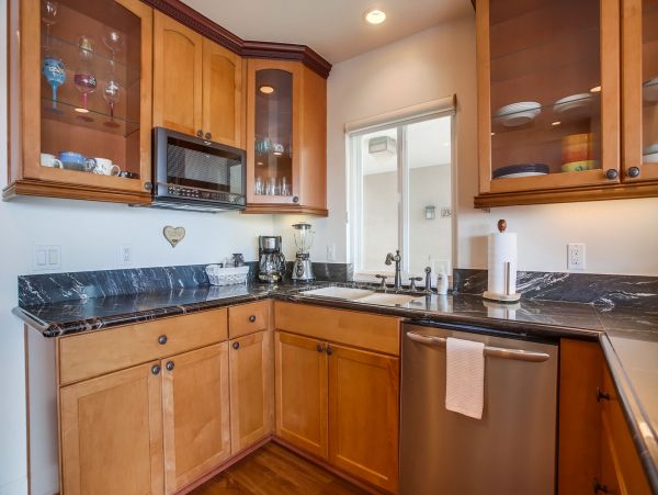 San Diego Beach Communities North Home 1012795