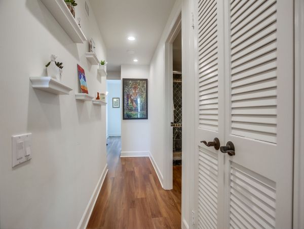 San Diego Beach Communities North Home 1012795
