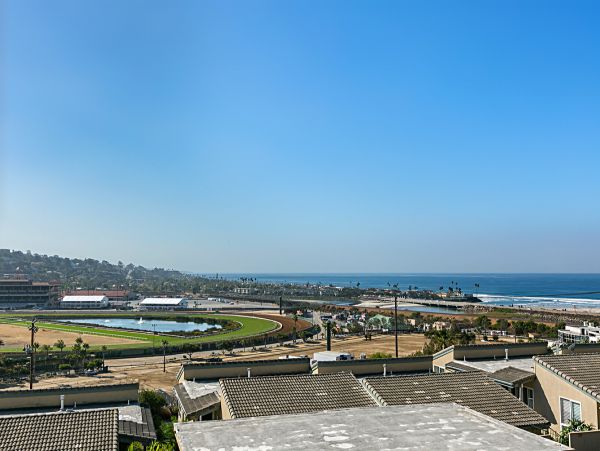 San Diego Beach Communities North Condo 1012796